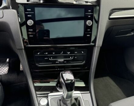 Синий Фольксваген Гольф, объемом двигателя 2 л и пробегом 290 тыс. км за 14000 $, фото 17 на Automoto.ua