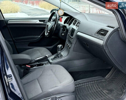 Синий Фольксваген Гольф, объемом двигателя 1.8 л и пробегом 213 тыс. км за 11999 $, фото 25 на Automoto.ua