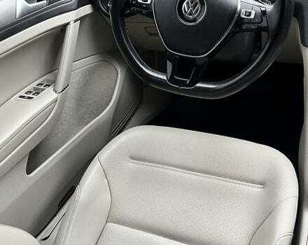 Синий Фольксваген Гольф, объемом двигателя 1.8 л и пробегом 108 тыс. км за 13400 $, фото 9 на Automoto.ua