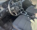 Синий Фольксваген Гольф, объемом двигателя 1.6 л и пробегом 260 тыс. км за 12000 $, фото 5 на Automoto.ua