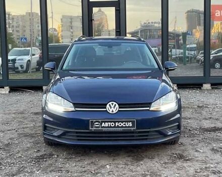Синий Фольксваген Гольф, объемом двигателя 1.6 л и пробегом 239 тыс. км за 12990 $, фото 1 на Automoto.ua