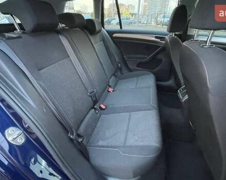 Синий Фольксваген Гольф, объемом двигателя 1.6 л и пробегом 239 тыс. км за 12990 $, фото 10 на Automoto.ua