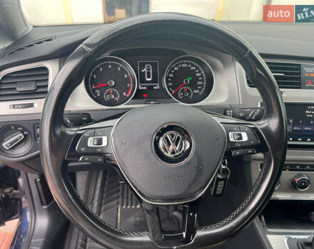 Синий Фольксваген Гольф, объемом двигателя 1.8 л и пробегом 210 тыс. км за 13500 $, фото 6 на Automoto.ua