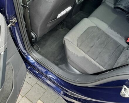 Синий Фольксваген Гольф, объемом двигателя 2 л и пробегом 290 тыс. км за 14000 $, фото 11 на Automoto.ua