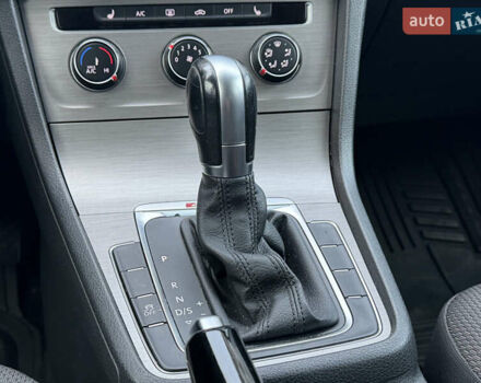 Синий Фольксваген Гольф, объемом двигателя 1.8 л и пробегом 213 тыс. км за 11999 $, фото 23 на Automoto.ua