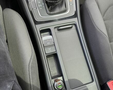 Синий Фольксваген Гольф, объемом двигателя 2 л и пробегом 290 тыс. км за 14000 $, фото 20 на Automoto.ua