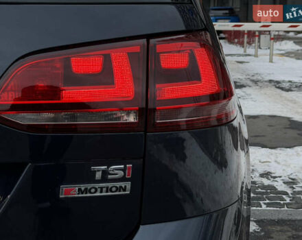 Синий Фольксваген Гольф, объемом двигателя 1.8 л и пробегом 213 тыс. км за 11999 $, фото 7 на Automoto.ua