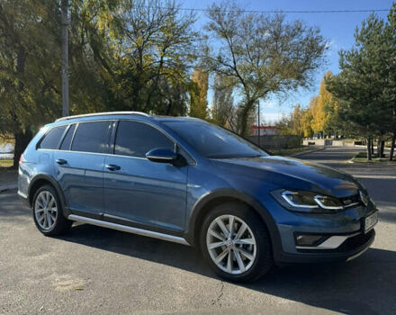 Синий Фольксваген Гольф, объемом двигателя 1.8 л и пробегом 114 тыс. км за 15500 $, фото 6 на Automoto.ua