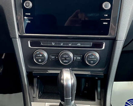 Синій Фольксваген Гольф, об'ємом двигуна 1.6 л та пробігом 176 тис. км за 15450 $, фото 17 на Automoto.ua