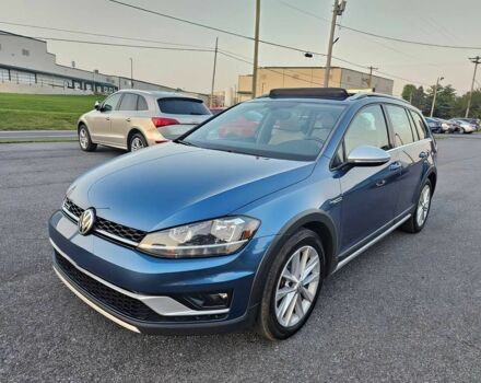 Синий Фольксваген Гольф, объемом двигателя 1.8 л и пробегом 35 тыс. км за 9100 $, фото 2 на Automoto.ua