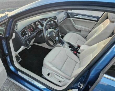 Синій Фольксваген Гольф, об'ємом двигуна 1.8 л та пробігом 31 тис. км за 8000 $, фото 7 на Automoto.ua