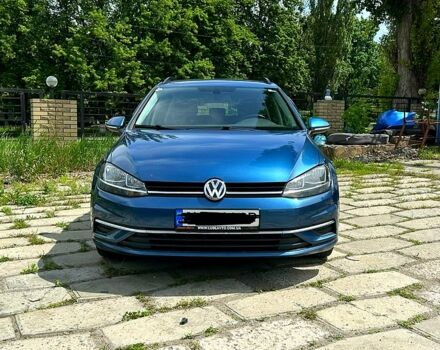 Синий Фольксваген Гольф, объемом двигателя 1.8 л и пробегом 174 тыс. км за 11900 $, фото 2 на Automoto.ua
