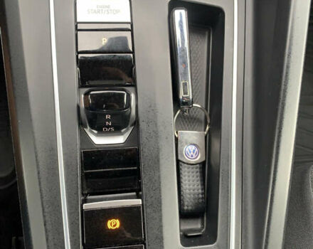 Синий Фольксваген Гольф, объемом двигателя 2 л и пробегом 191 тыс. км за 17950 $, фото 93 на Automoto.ua