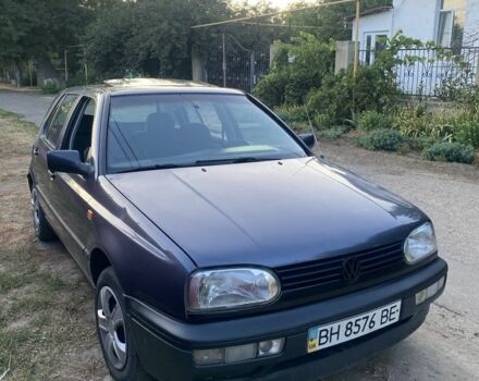 Синій Фольксваген Гольф, об'ємом двигуна 1.8 л та пробігом 300 тис. км за 1500 $, фото 3 на Automoto.ua