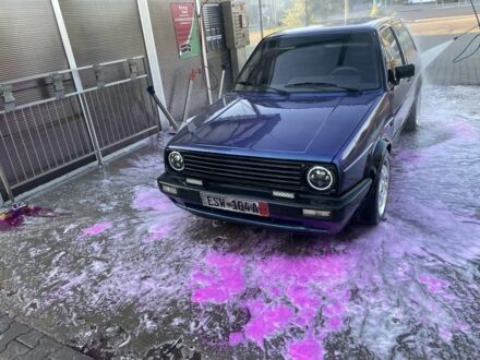 Синий Фольксваген Гольф, объемом двигателя 1.8 л и пробегом 300 тыс. км за 1800 $, фото 1 на Automoto.ua