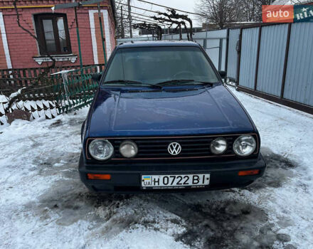 Синий Фольксваген Гольф, объемом двигателя 1.6 л и пробегом 300 тыс. км за 1950 $, фото 1 на Automoto.ua