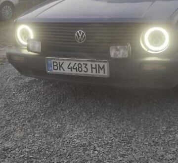 Синій Фольксваген Гольф, об'ємом двигуна 1.3 л та пробігом 400 тис. км за 1300 $, фото 1 на Automoto.ua