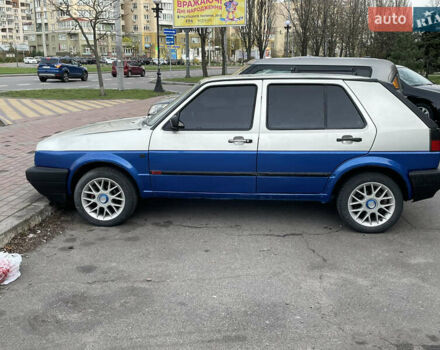 Синий Фольксваген Гольф, объемом двигателя 1.8 л и пробегом 400 тыс. км за 1600 $, фото 1 на Automoto.ua