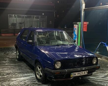 Синій Фольксваген Гольф, об'ємом двигуна 1.3 л та пробігом 350 тис. км за 700 $, фото 1 на Automoto.ua