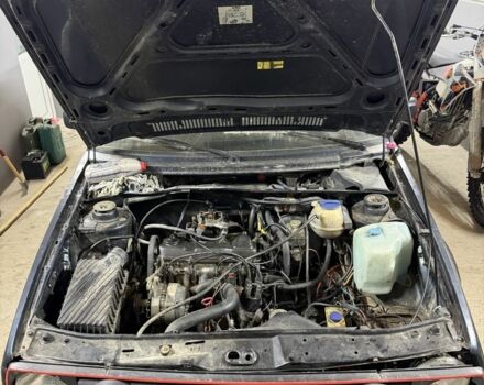 Синий Фольксваген Гольф, объемом двигателя 1.8 л и пробегом 3 тыс. км за 640 $, фото 1 на Automoto.ua