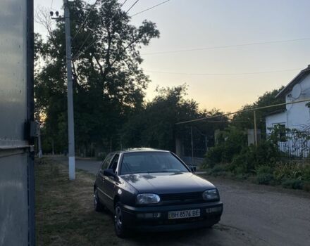 Синій Фольксваген Гольф, об'ємом двигуна 1.8 л та пробігом 300 тис. км за 1500 $, фото 1 на Automoto.ua