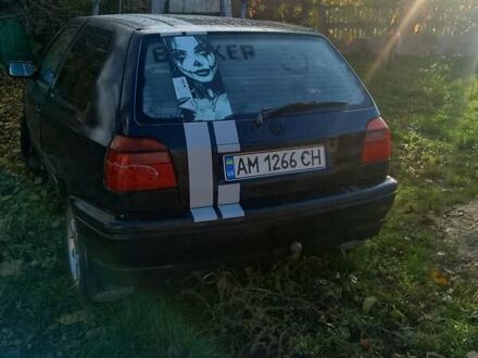 Синій Фольксваген Гольф, об'ємом двигуна 1.39 л та пробігом 359 тис. км за 1200 $, фото 1 на Automoto.ua