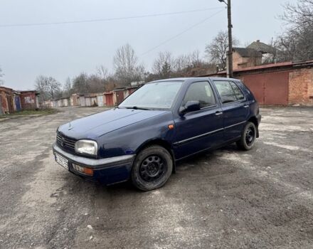 Синий Фольксваген Гольф, объемом двигателя 1.8 л и пробегом 200 тыс. км за 850 $, фото 1 на Automoto.ua