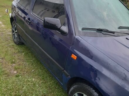 Фольксваген Гольф 1994 в Вижнице на Automoto.ua Синий Фольксваген Гольф, объемом двигателя 0 л и пробегом 285 тыс. км за 1500 $, фото 1 на Automoto.ua