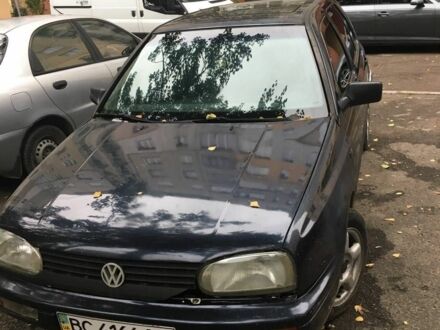 Синий Фольксваген Гольф, объемом двигателя 1.8 л и пробегом 220 тыс. км за 1500 $, фото 1 на Automoto.ua