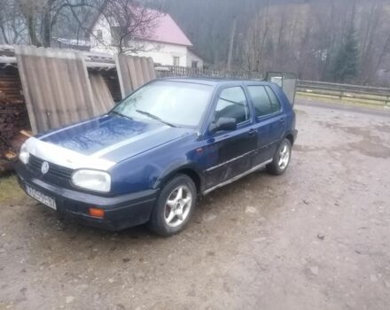 Синий Фольксваген Гольф, объемом двигателя 1.4 л и пробегом 350 тыс. км за 650 $, фото 1 на Automoto.ua