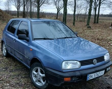 Синий Фольксваген Гольф, объемом двигателя 1.6 л и пробегом 3 тыс. км за 1800 $, фото 1 на Automoto.ua