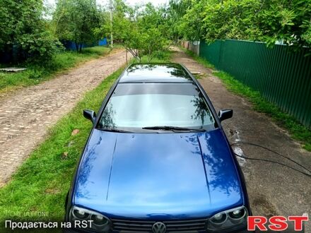 Фольксваген Гольф 1994 у Белой Церкве на Automoto.ua Синій Фольксваген Гольф, об'ємом двигуна 1.8 л та пробігом 290 тис. км за 3000 $, фото 1 на Automoto.ua
