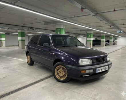 Синий Фольксваген Гольф, объемом двигателя 1.6 л и пробегом 265 тыс. км за 1648 $, фото 1 на Automoto.ua