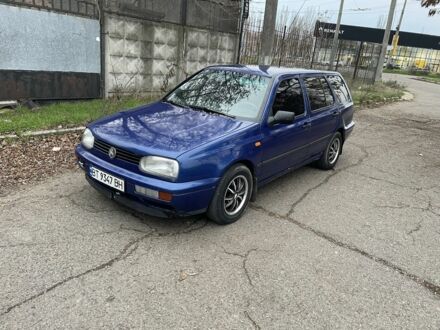 Синий Фольксваген Гольф, объемом двигателя 1.9 л и пробегом 200 тыс. км за 1900 $, фото 1 на Automoto.ua