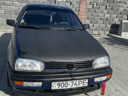 Синий Фольксваген Гольф, объемом двигателя 1.4 л и пробегом 255 тыс. км за 1300 $, фото 1 на Automoto.ua