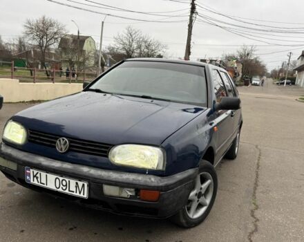 Синий Фольксваген Гольф, объемом двигателя 1.9 л и пробегом 230 тыс. км за 1350 $, фото 1 на Automoto.ua