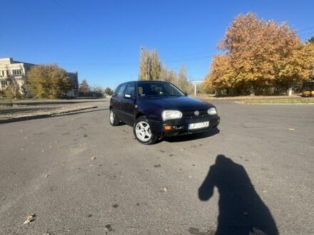 Синий Фольксваген Гольф, объемом двигателя 1.6 л и пробегом 3 тыс. км за 1300 $, фото 1 на Automoto.ua