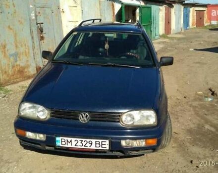 Синий Фольксваген Гольф, объемом двигателя 1.8 л и пробегом 500 тыс. км за 2500 $, фото 1 на Automoto.ua