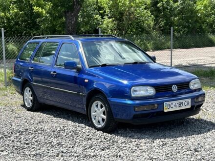 Фольксваген Гольф 1996 в Львове на Automoto.ua Синий Фольксваген Гольф, объемом двигателя 1.8 л и пробегом 253 тыс. км за 2250 $, фото 1 на Automoto.ua