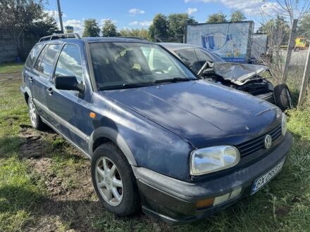 Синий Фольксваген Гольф, объемом двигателя 1.9 л и пробегом 356 тыс. км за 1850 $, фото 1 на Automoto.ua