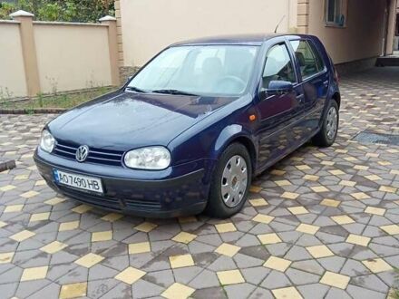 Фольксваген Гольф 1997 в Виноградове на Automoto.ua Синий Фольксваген Гольф, объемом двигателя 1.6 л и пробегом 346 тыс. км за 2300 $, фото 1 на Automoto.ua
