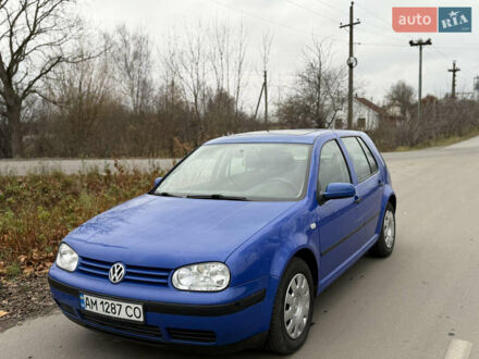 Синий Фольксваген Гольф, объемом двигателя 1.39 л и пробегом 213 тыс. км за 2750 $, фото 1 на Automoto.ua