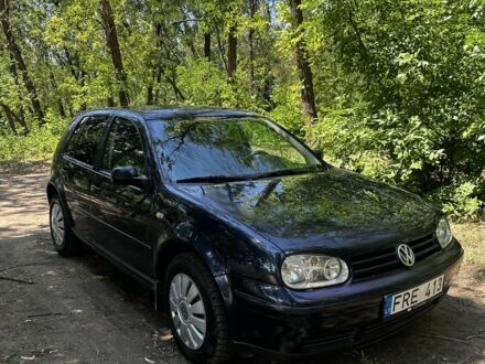 Фольксваген Гольф 1998 в Славянске на Automoto.ua Синий Фольксваген Гольф, объемом двигателя 1.6 л и пробегом 330 тыс. км за 2200 $, фото 1 на Automoto.ua
