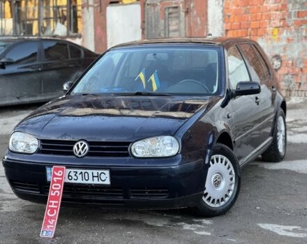 Синий Фольксваген Гольф, объемом двигателя 1.6 л и пробегом 350 тыс. км за 2700 $, фото 1 на Automoto.ua