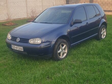 Синий Фольксваген Гольф, объемом двигателя 1.9 л и пробегом 320 тыс. км за 1900 $, фото 1 на Automoto.ua