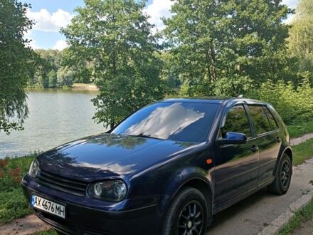 Фольксваген Гольф 1999 в Люботине на Automoto.ua Синий Фольксваген Гольф, объемом двигателя 1.6 л и пробегом 260 тыс. км за 4200 $, фото 1 на Automoto.ua