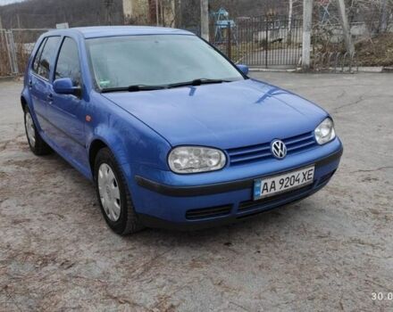 Синий Фольксваген Гольф, объемом двигателя 1.6 л и пробегом 230 тыс. км за 4200 $, фото 1 на Automoto.ua