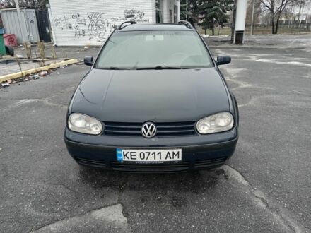 Синий Фольксваген Гольф, объемом двигателя 1.9 л и пробегом 450 тыс. км за 4000 $, фото 1 на Automoto.ua