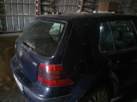 Синий Фольксваген Гольф, объемом двигателя 0 л и пробегом 287 тыс. км за 900 $, фото 1 на Automoto.ua