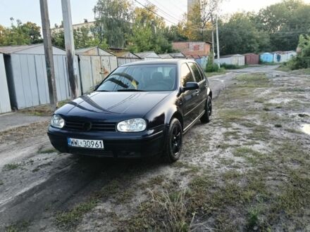 Синий Фольксваген Гольф, объемом двигателя 1.9 л и пробегом 350 тыс. км за 2300 $, фото 1 на Automoto.ua